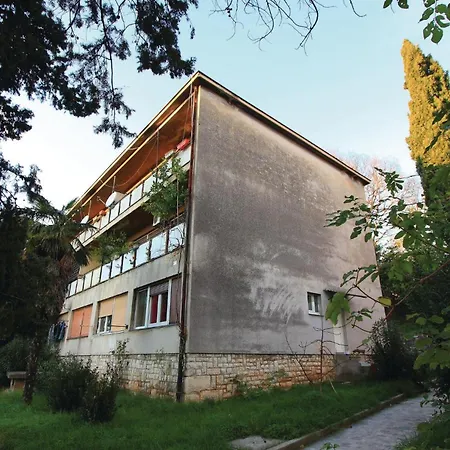 Apartment Castropola I * Pola